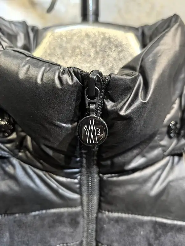 Moncler sz1-4 26yr309 (26)